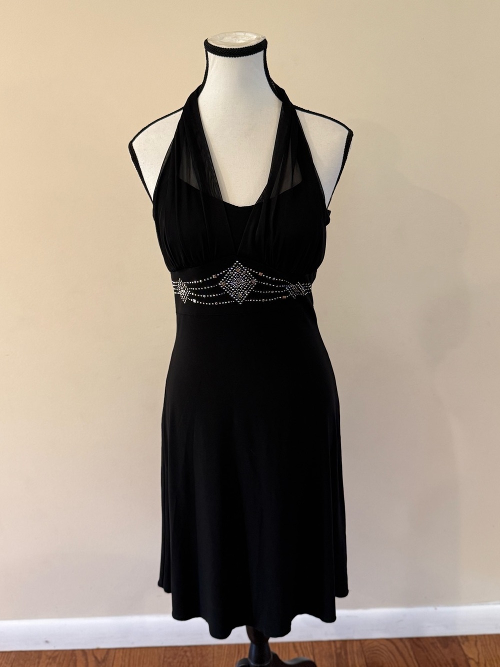 Lipstick Boutique Black One-Shoulder Evening Dress with Rhinestone Waist